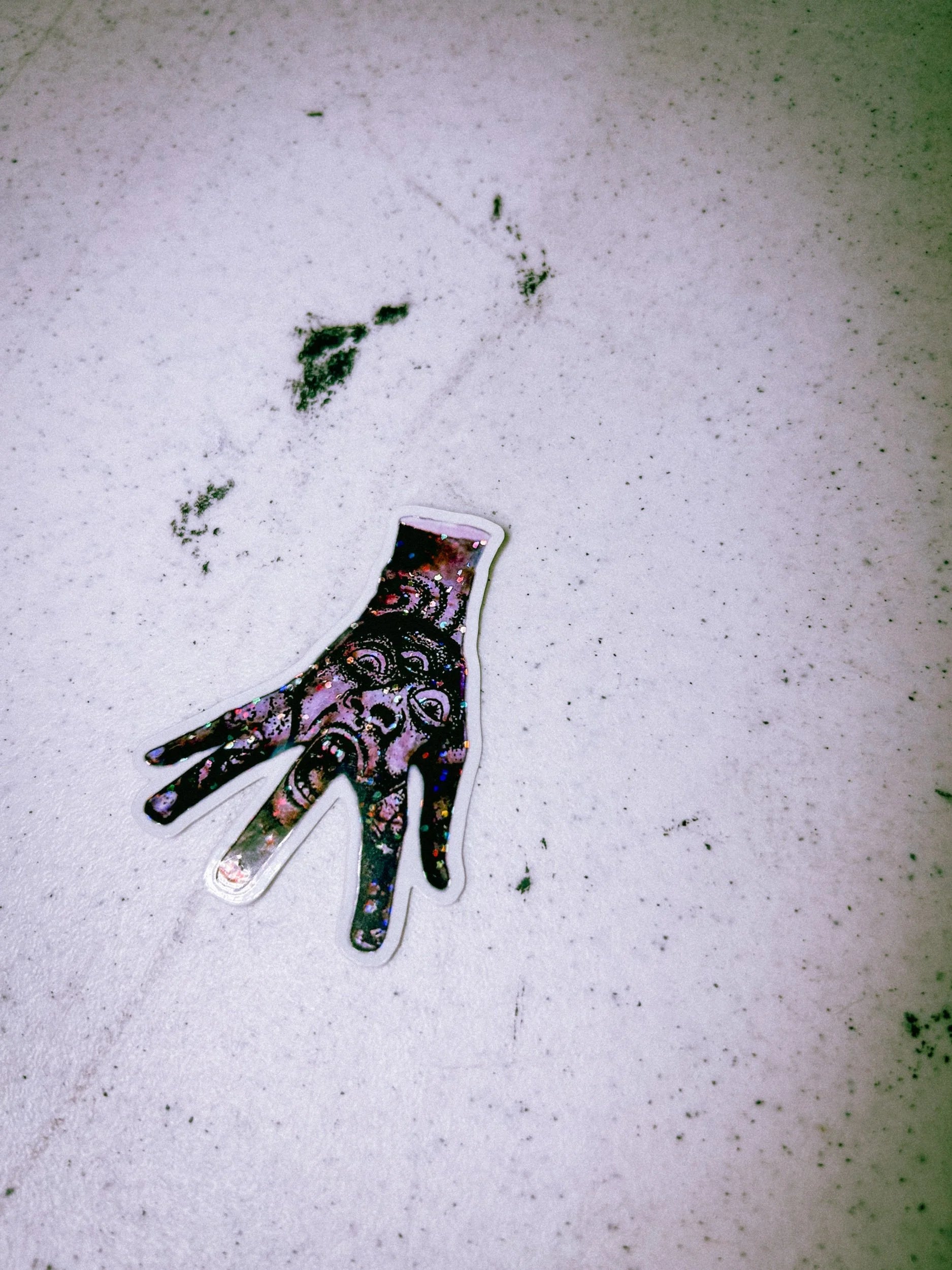 Scr3amin' Hands Sticker