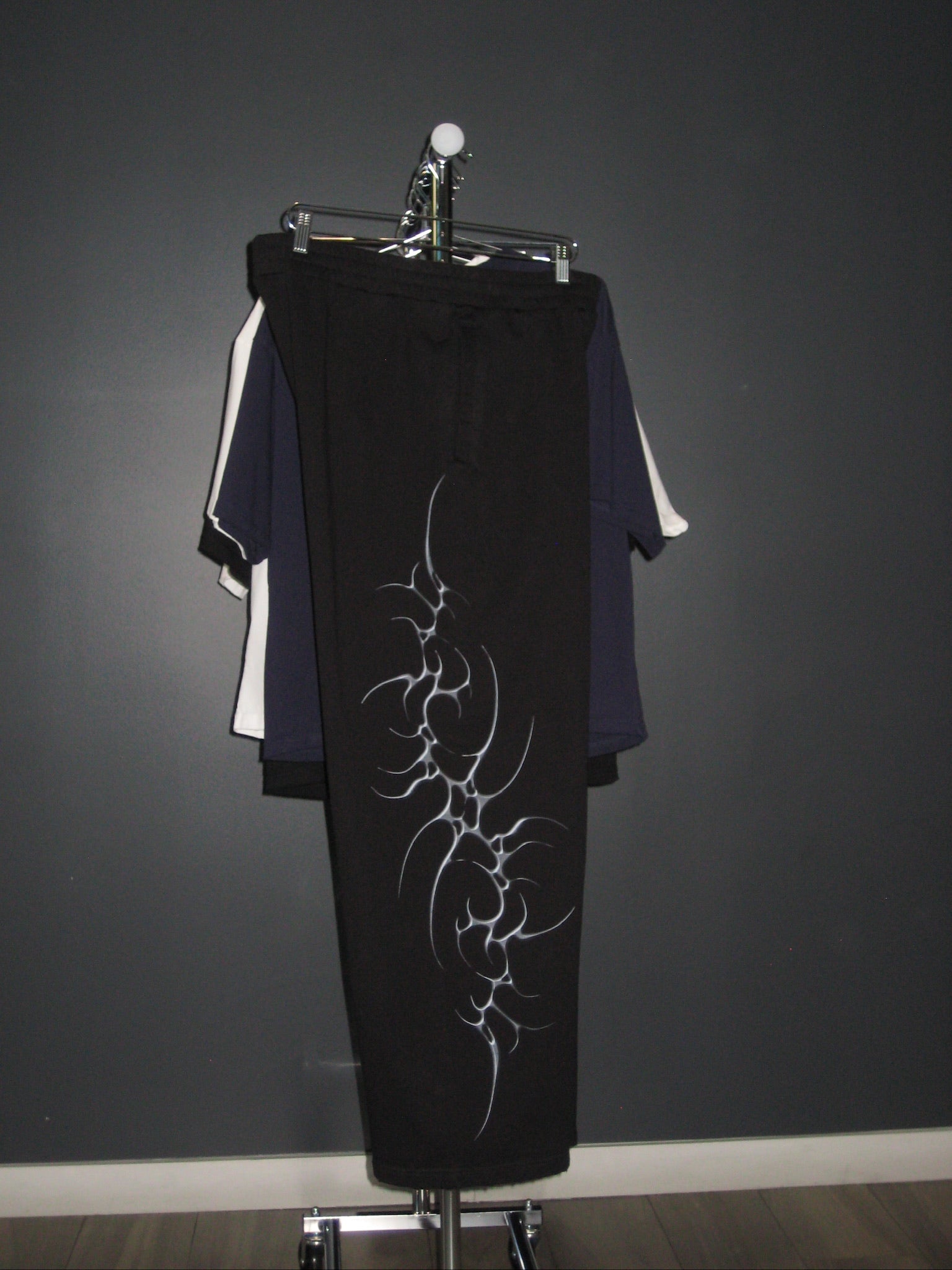 OVERTURE SWEATS - ONYX