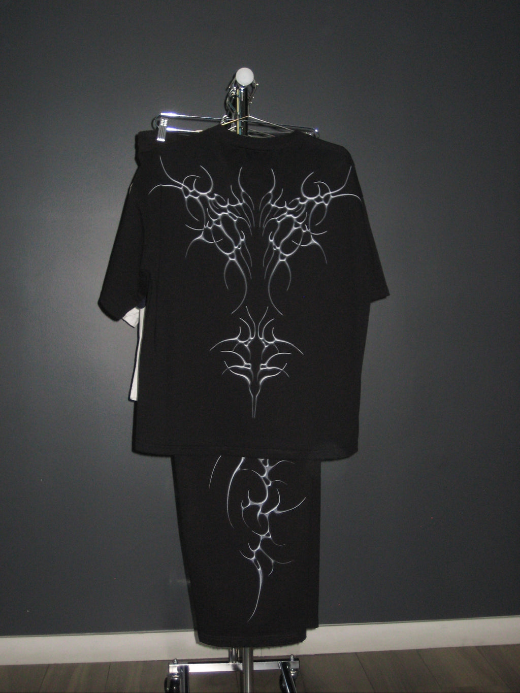OVERTURE TEE - ONYX