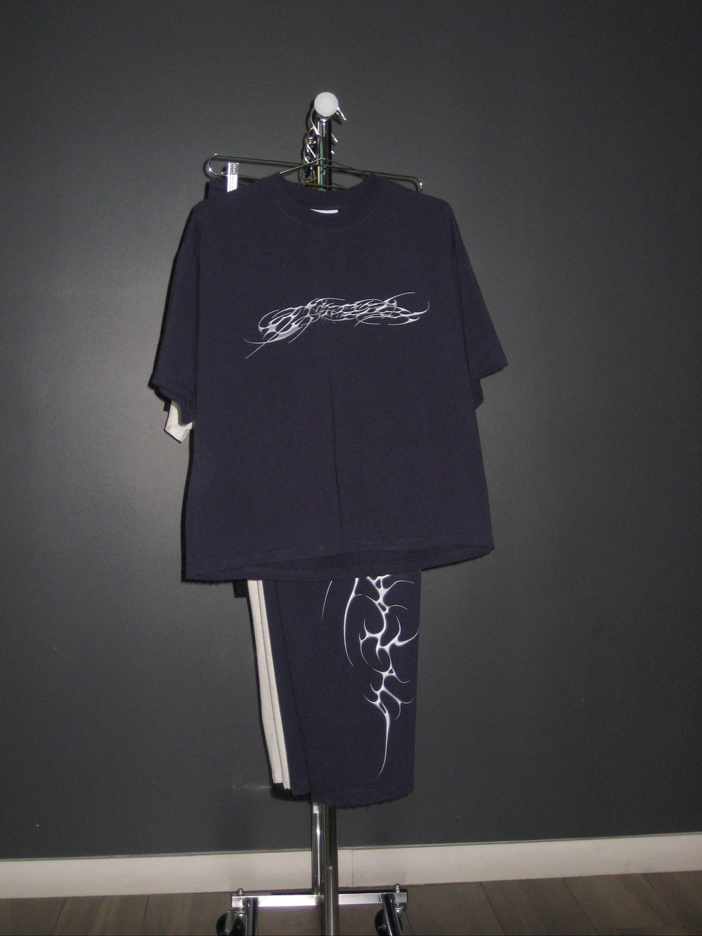OVERTURE TEE - NAVY